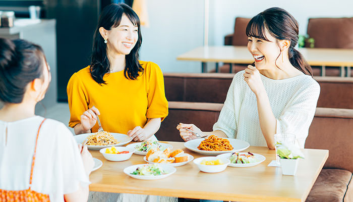 妻(家族会員)が、妻のご友人とランチ。